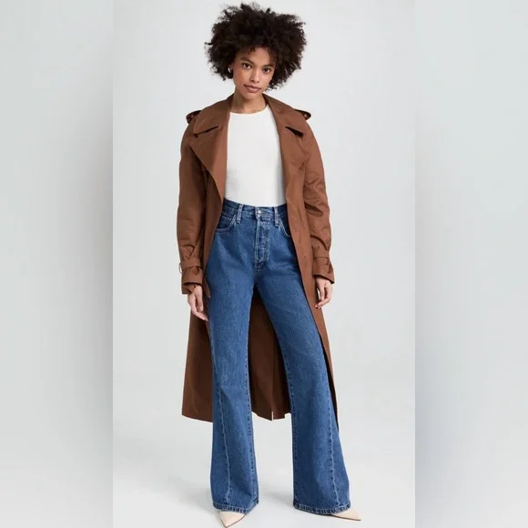 Favorite Daughter
The Valentina Super High Rise Flare Jeans - Picture 5 of 5